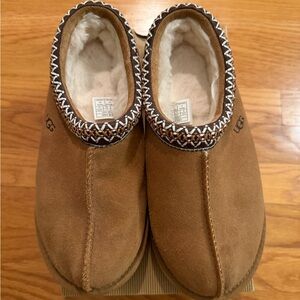 UGG Women’s Tasman Chestnut Suede Slippers Size 8 $65